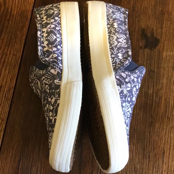 Keds Slip Ons - Picture 2 of 6